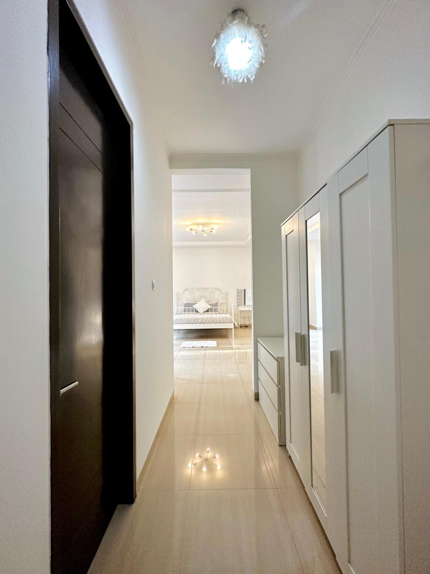 4-Bedroom Home In South Jakarta Nuansa Swadarma Residence By Le Ciel Hospitality Jacarta Exterior foto