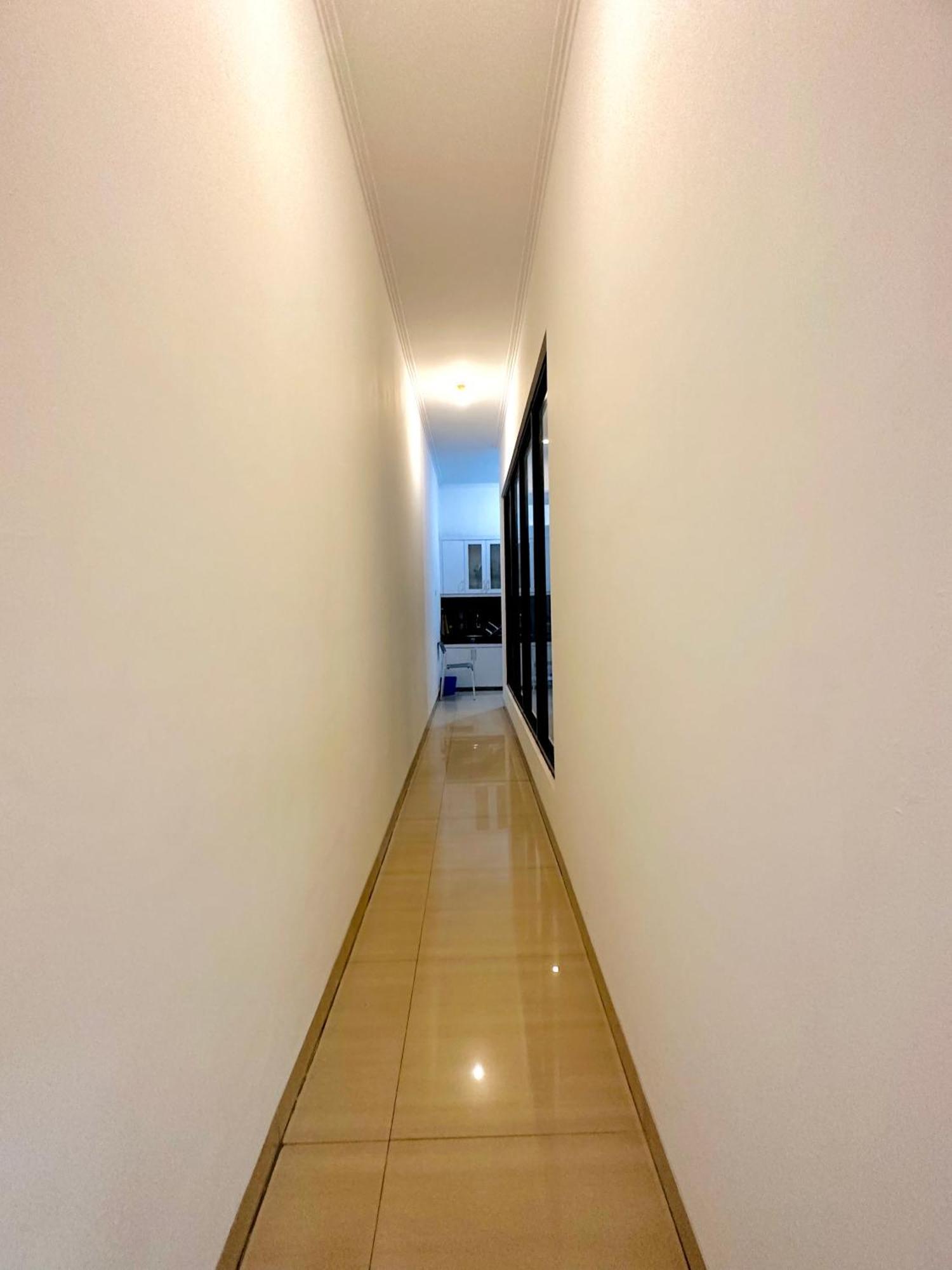 4-Bedroom Home In South Jakarta Nuansa Swadarma Residence By Le Ciel Hospitality Jacarta Exterior foto